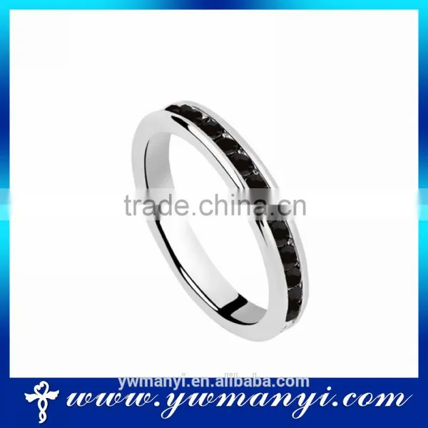 Crystal Wedding Ring Simple Design Silver Plated Ring R666