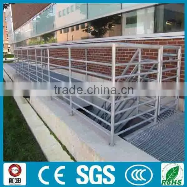 Spary Painted Galvanized Steel Railing Design photo-4