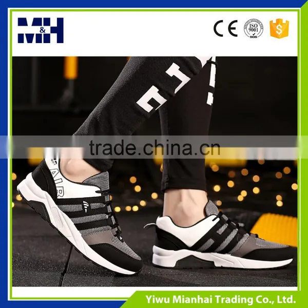 Wholesale in China #39-#44 Mesh Fabric Sports Running Shoes for Men photo-5