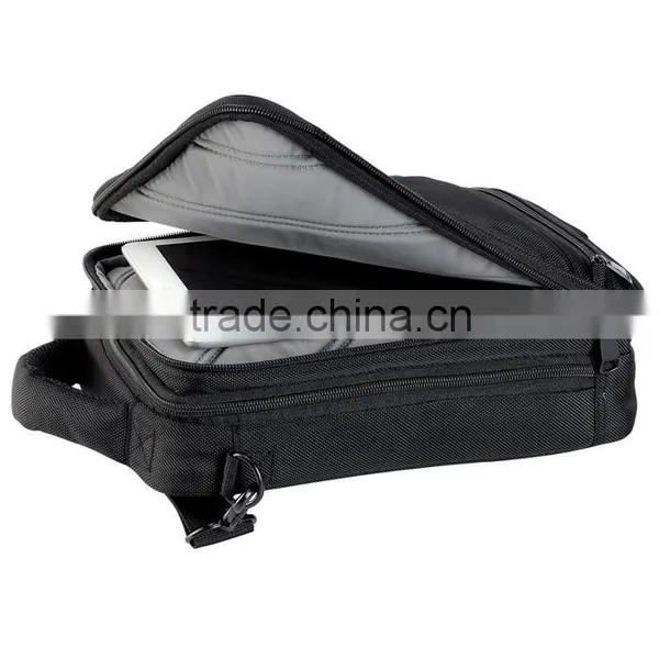 Good Quality Nylon Small Messenger Bag For Ipad photo-3