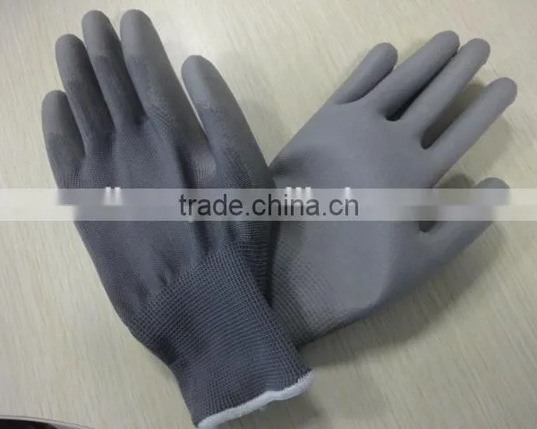 White and Black Polyurethene Dipped Work Gloves photo-4