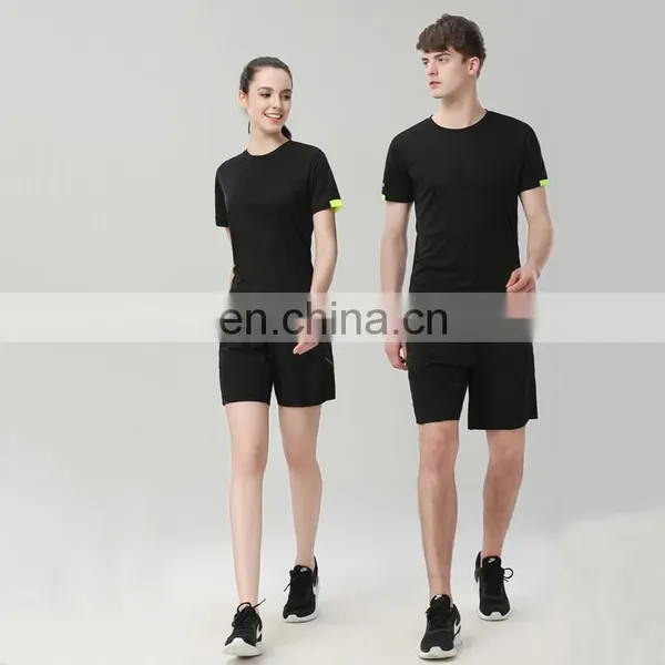 Wholesale Unisex Plain Dyed Custom Logo Quick Dry Polyester T Shirt photo-3