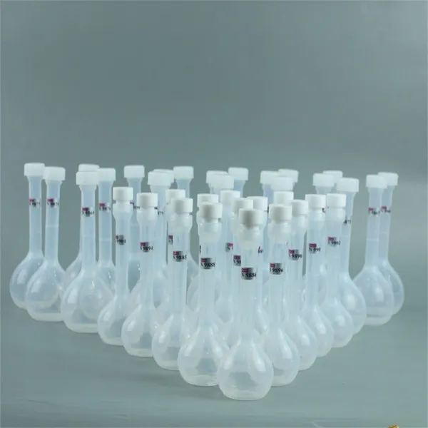 High Quality Anti-Corrosion 50ml Laboratory Measuring Flask FEP Volumetric Flask photo-4