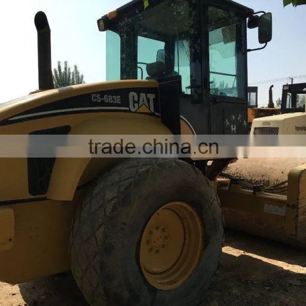 Second Hand Bomag CS-683E Road Roller Used Condition Bomag CS-683E Single Drum Roller Used CS-683E Road Roller for Sale photo-4