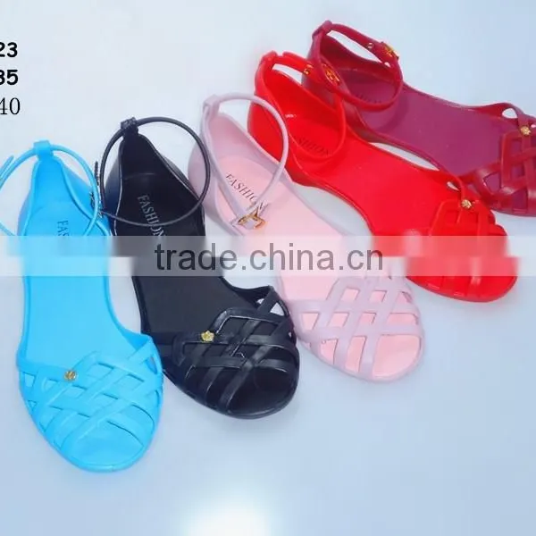 2015 Popular Design Pvc Crystal Kids And Ladies Sandals