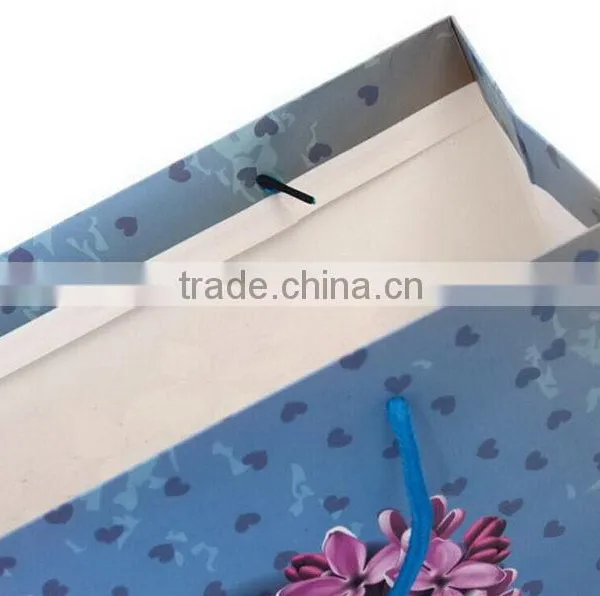 Super Quality Most Popular Paper Bags With Bows photo-4