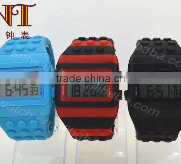 Best Price Sport Watch LCD Watch for Men photo-5
