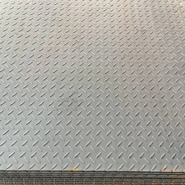Q345b Metal 20mm A36 Carbon Steel Steel Baking Plate Checkered Sheet photo-4