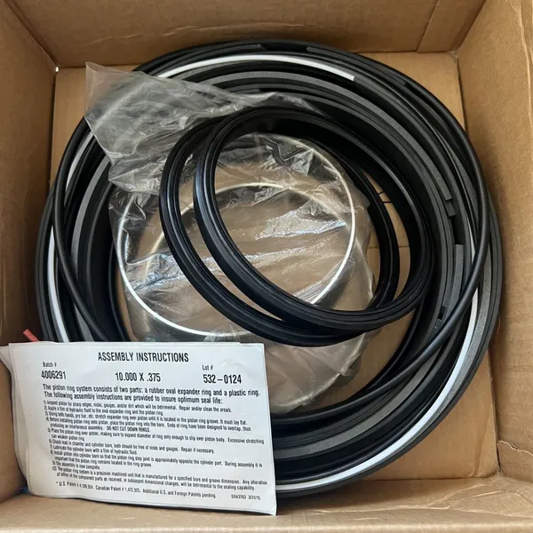 915399 Lifting Cylinder Sealing Assembly - Applicable to Electric-wheel Dump Trucks photo-3