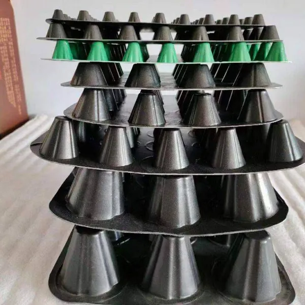 Factory Direct Supply of Plastic Hydrophobic Boards, High-density Polyethylene Drainage Boards, Specially Designed for Basement Garage Roofs photo-4
