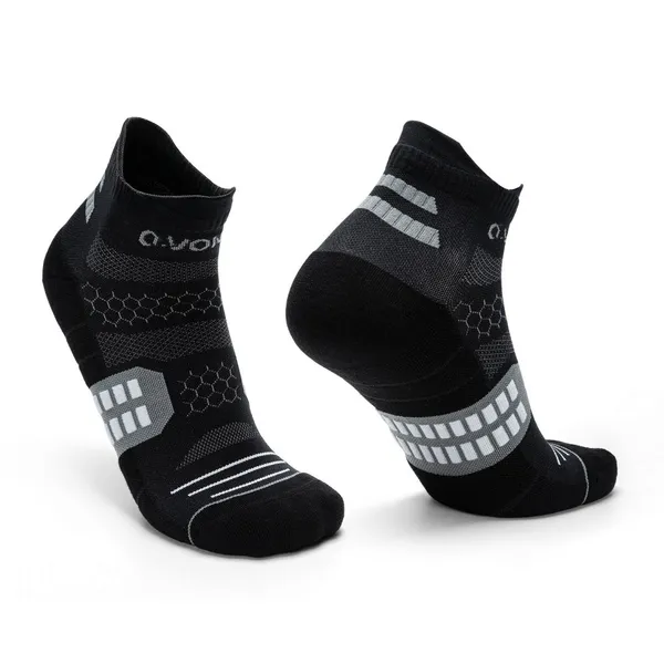 Running Socks for Men & Women, Moisture Wicking Anti-Blister Athletic Socks