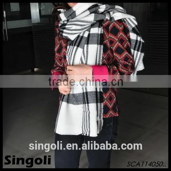 Fashio Trendy 2015 Spring Ladies Black and White Plaid Blanket Scarf photo-2