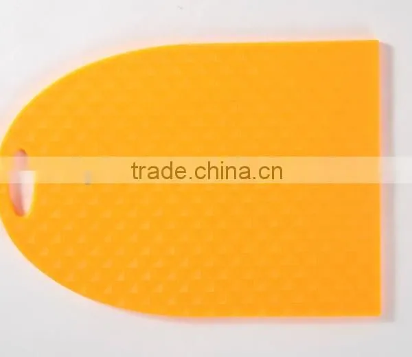 New Design Shape PP Material Cutting Board Environmental Protection Chopping Board With Hang photo-2