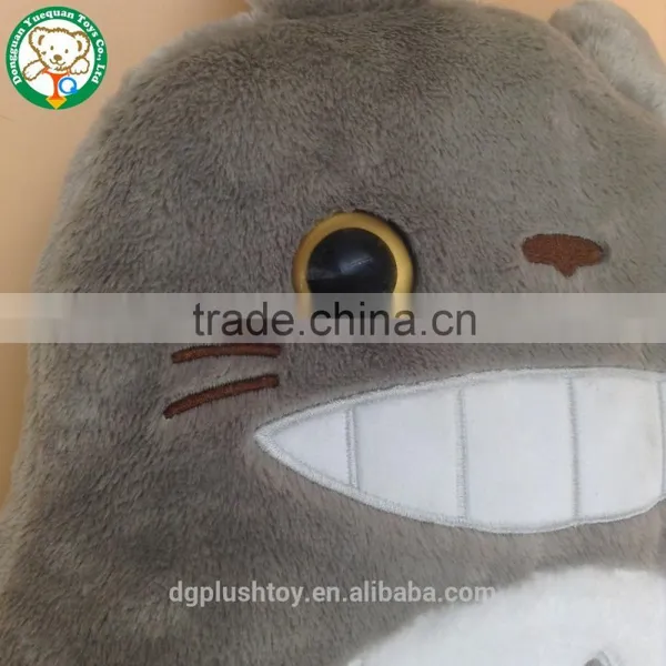 Dongguan Yuequan Wholesale Plush Toy Warm Handbag Totoro Stuffed Toys photo-6
