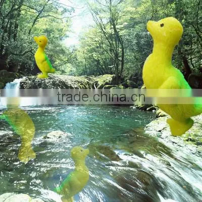 2015 Novelty Growing Easter Fowl Hen Grow in Water