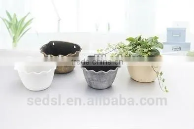 Decorative Plastic Ceramic Hanging Flower Pots photo-3