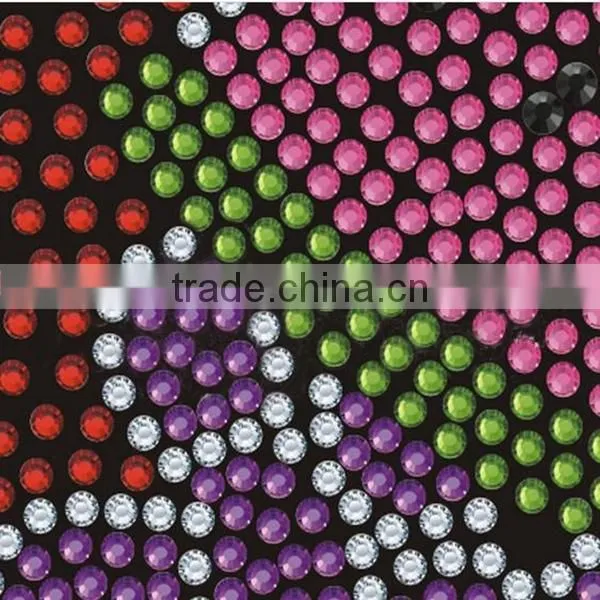 Cute Rhinestone Dog Motif Hot Fix Rhinestone Transfer for Clothing photo-2