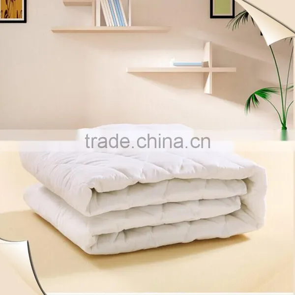 White Goose Down and Feather Filling Mattress Topper Mattress Pad photo-5