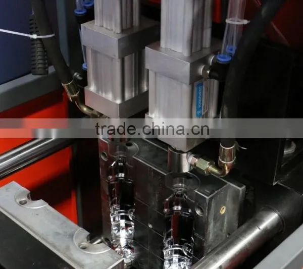 5L 600bph Semi Auto Big Bottle Pet Blow Molding Machine photo-3