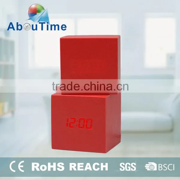 2016 New Red Design Usb Square Led Wooden Clock photo-2