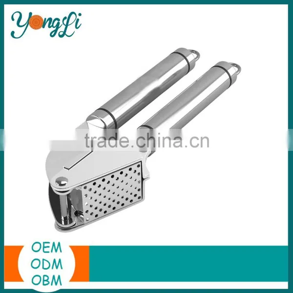 High-Quality Garlic Crusher/ Garlic Mincer Kitchen Garlic Press Stainless Steel photo-2