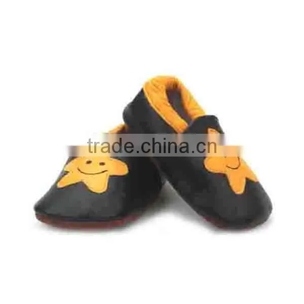Guangzhou Wholesale Star Soft Sheep Leather Newborn Baby Shoes photo-5
