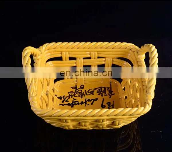 Handmade Christmas Empty Ceramic Bread Fast Beach Food Tray Hamper Gift Baskets for Bread Gift Supplies With Handle photo-2