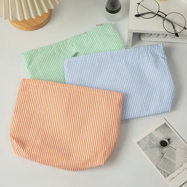 Wholesale Big Capacity Cosmetic Bag Makeup Bag photo-3