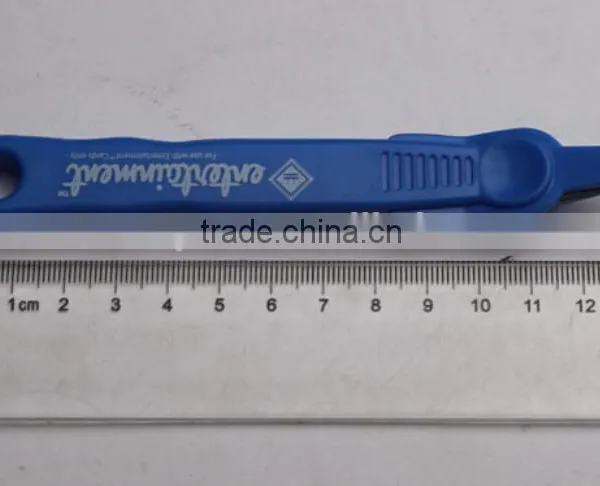 Staple Remover Plastic Handle Office Promotion photo-3