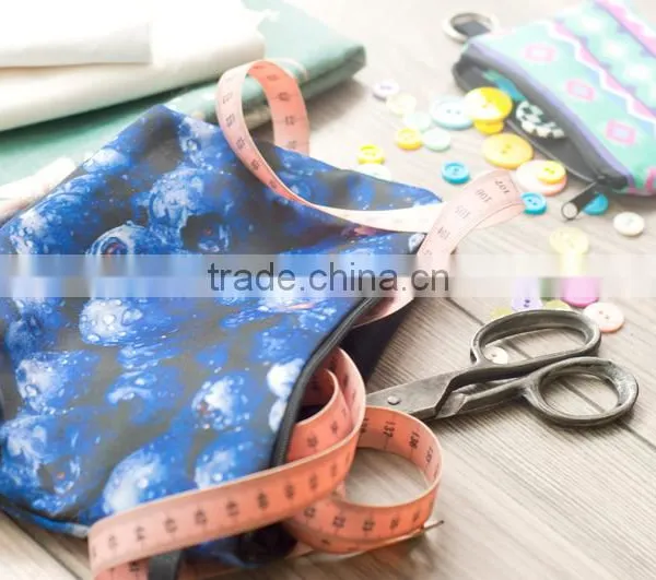 Manufacturer Supply Fashion Travel Cosmetic Bag, Hanging Travel Toiletry Bag, Fashion Girl Professional Clear Cosmetic Pvc Bag photo-3