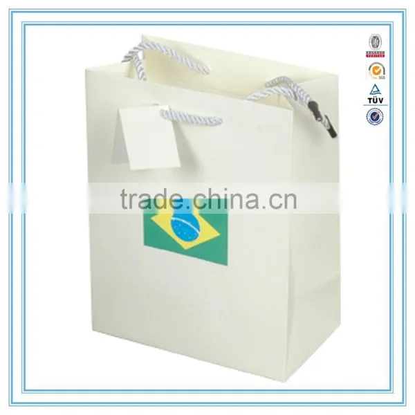 China Custom Printed Paper Bag With Handles photo-5