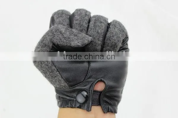 Classic Custom Jacquard Knitted Magic Touch Gloves Soft Touch Screen photo-3