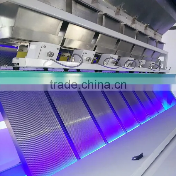 High Output 4 Chutes Manufactured Wolfberries CCD Color Sorter photo-2