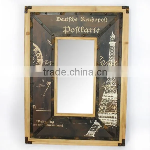 Decorative Wall Mirror of Rustic Style