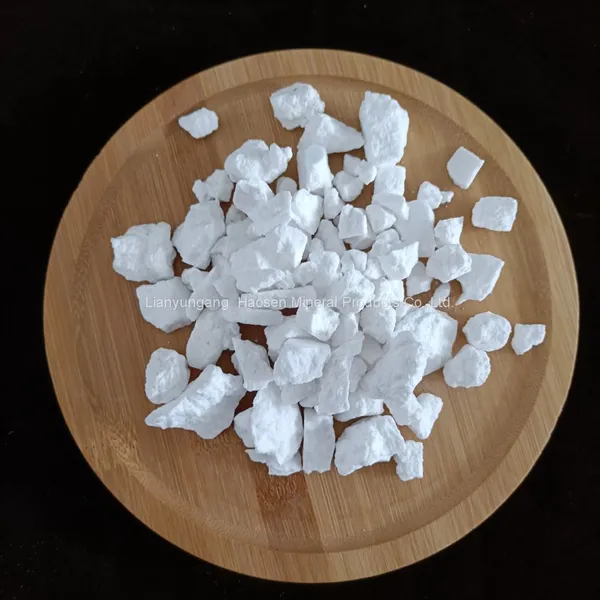SIO 98% High Whiteness Scrubbing Resistance Cristobalite Sand photo-3