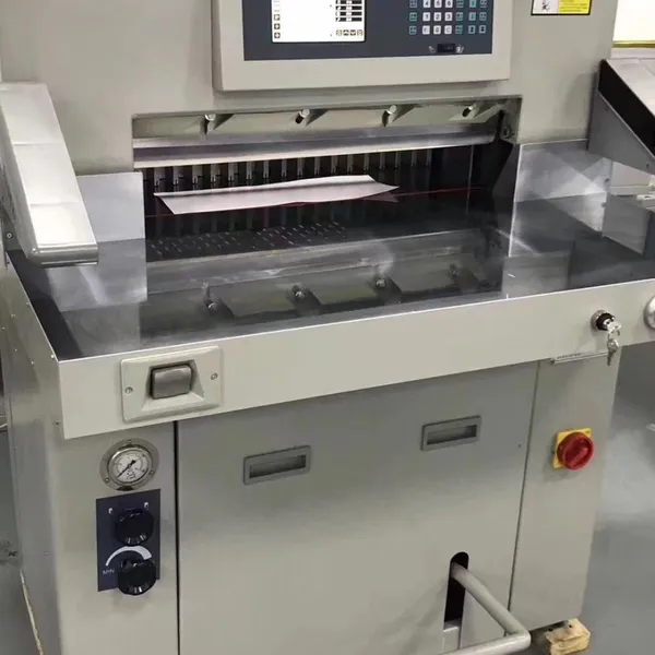 Shanghai Xiangbao XB-AT1108 Heavy Duty Hydraulic Paper Cutter (King of Knives) photo-2