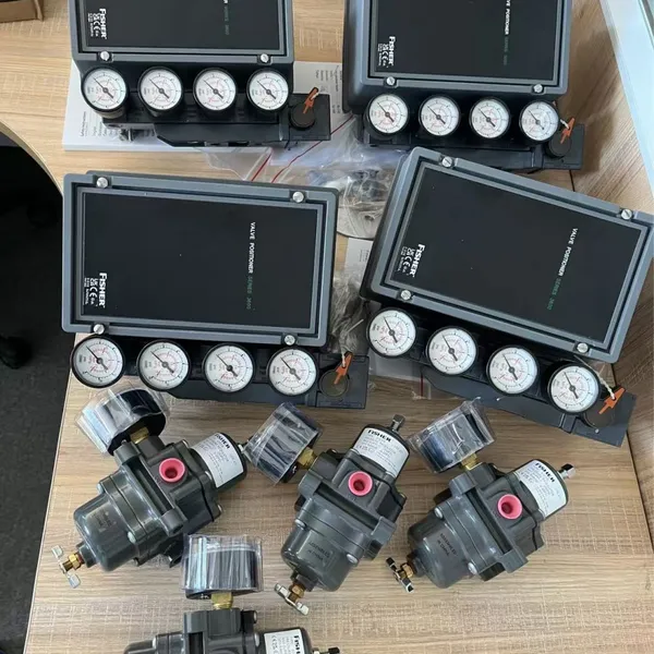 Fisher™ 3610JP Pneumatic Double-Acting Positioner. photo-2