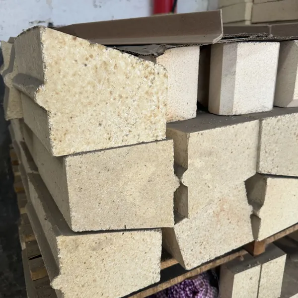 Refractory Materials for Hot Blast Stoves, Shaft Furnaces, Reheating Furnaces and Blast Furnaces