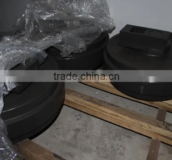 20Y-30-00320 Excavator Front Idler PC200LC-7 photo-4