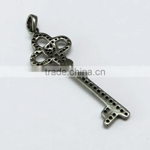 925 Sterling Silver Diamond Key Pendant, Silver Jewellery India, Handmade Silver Jewellery photo-6