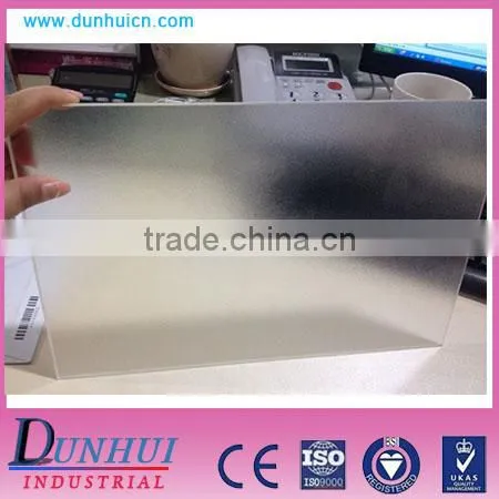 3.2 MM Low-iron One Side Grain Line Solar Glass