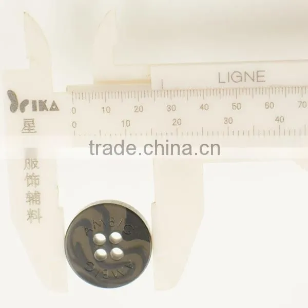 Colored 4 Holes Unsaturated Polyester Resin Laser Engraved Button photo-2
