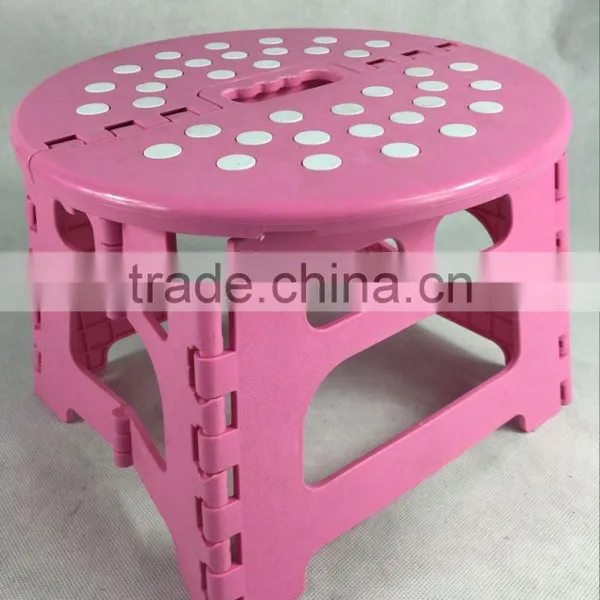 Plastic Round Mini Portable Folding Stool for Kids photo-4