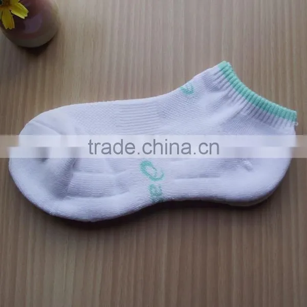 Hot Selling Cheap Cotton Sport Ankle Socks Men photo-3