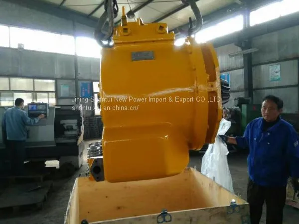 Komatsu D85P-21 Transmission 154-15-01082 154-15-01012 in Stock photo-2