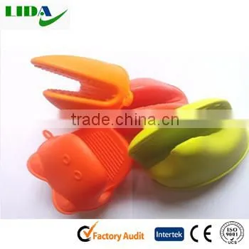Lovely Heat Resistant Insulated Silicone Baking Kitchen Glove Bowl Clip Oven Pot Holder KIT601 photo-2
