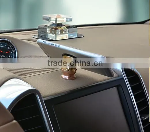 New Design 360 Degree Magnetic Phone Holder / Magnetic Car Phone Holder / Sticky Phone Holder photo-2