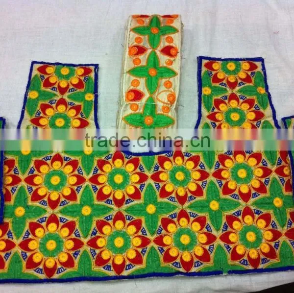 Surat Embroidery Blouse Set With Lace