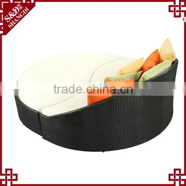 Outdoor Patio Furniture Rattan Handcraft Modern Leisure Outdoor Daybed photo-3