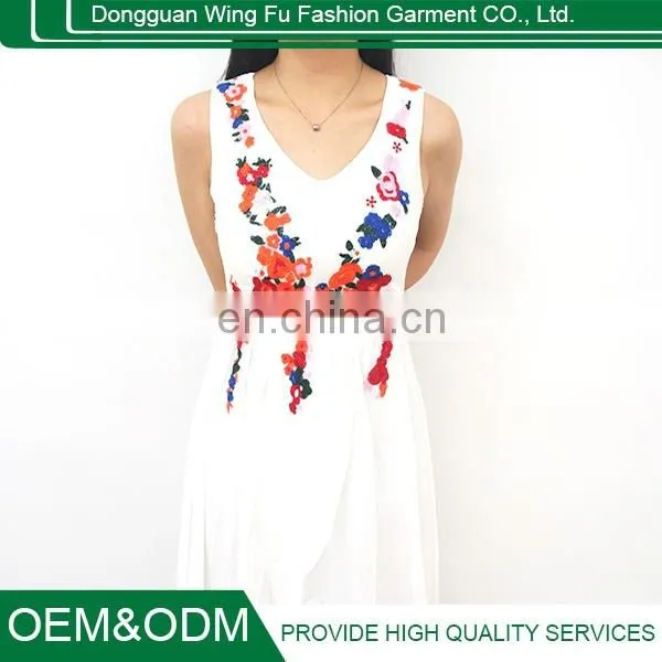 China Silk Sleeveless Deep v Neck White Embroidery Women Casual Dresses photo-3